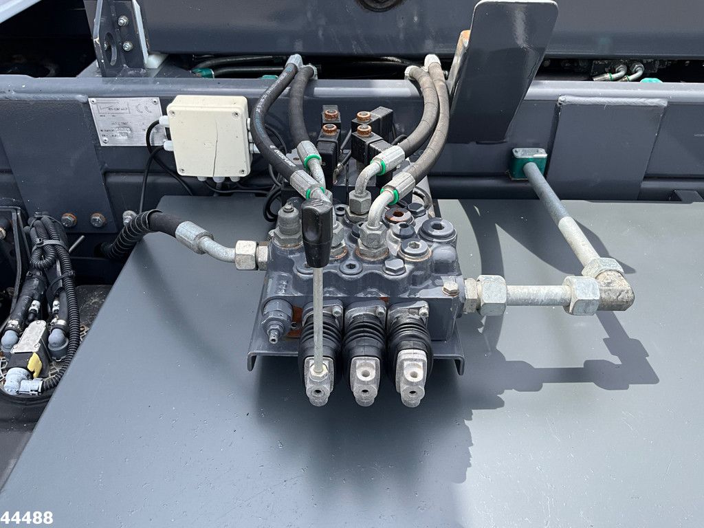 Mercedes-Benz Atego 1218 Euro 6 Manual 7 Ton haakarmsysteem