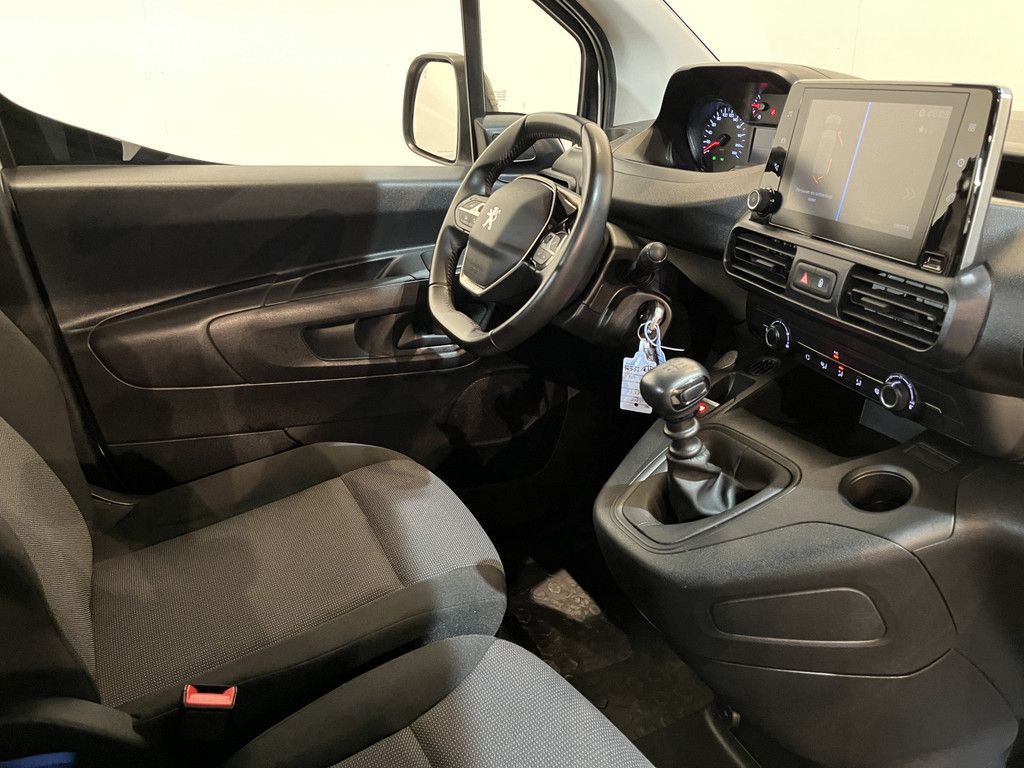 Peugeot Partner 1.5 BlueHDI Grip Long / Euro 6 / Servicebus / Sortimo Inrichting / Airco / Cruise Control / PDC / CarPlay / Trekhaak / 3-Zits / 92.100 KM !!
