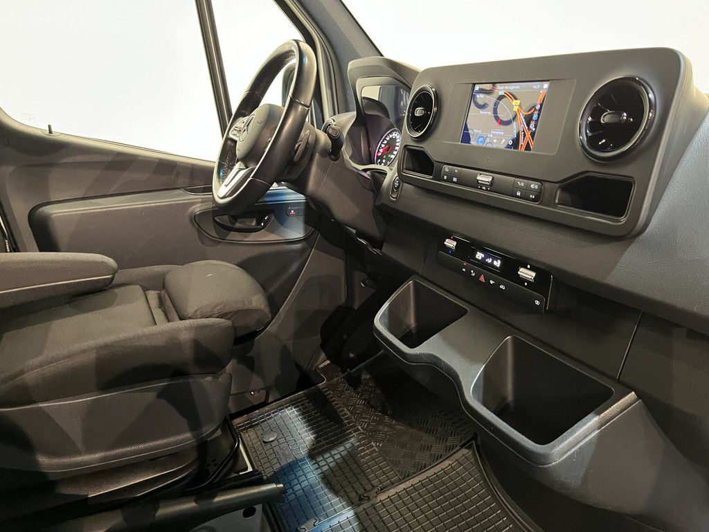 Mercedes-Benz Sprinter 314 CDI L1H1 Automaat / Servicebus / Bott Inrichting / Euro 6 / Airco / CarPlay / Cruise Control Adap. / Camera / Navigatie / LED