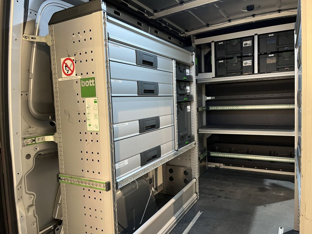 Mercedes-Benz Sprinter 314 CDI L1H1 Automaat / Servicebus / Bott Inrichting / Euro 6 / Airco / CarPlay / Cruise Control Adap. / Camera / Navigatie / LED