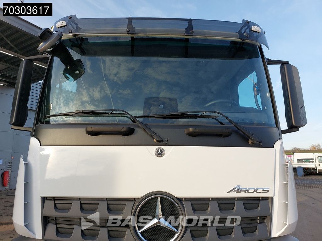 Mercedes Arocs 3340 6X4 NEW EURO 5 Chassis Steel Suspension Big-Axle Automatic