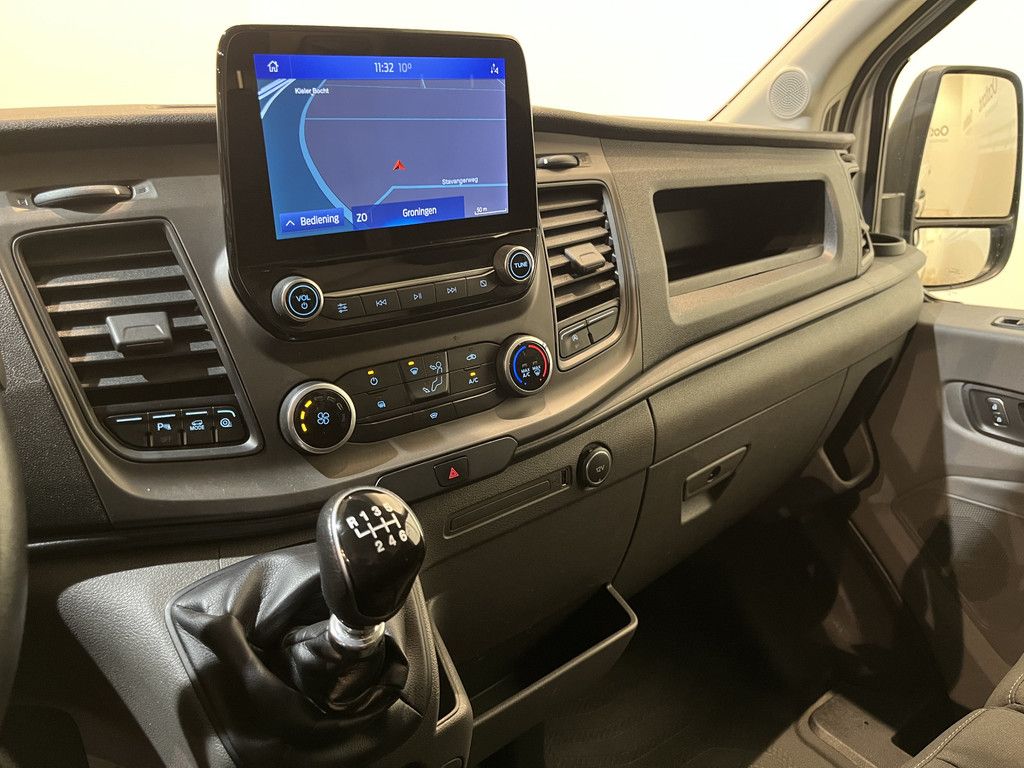 Ford Transit 330 2.0 TDCI L3H2 130 PK Trend MHEV / Servicebus / Inrichting / Euro 6 / Airco / Camera / Navigatie / Cruise Control / Trekhaak / Imperiaal / 3-Zits / 74.000 KM !!