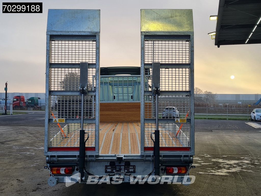 Mercedes Actros 1827 4X2 NEW! 18tons Machine transporter Oprijwagen Hydraulic ramps Air suspension