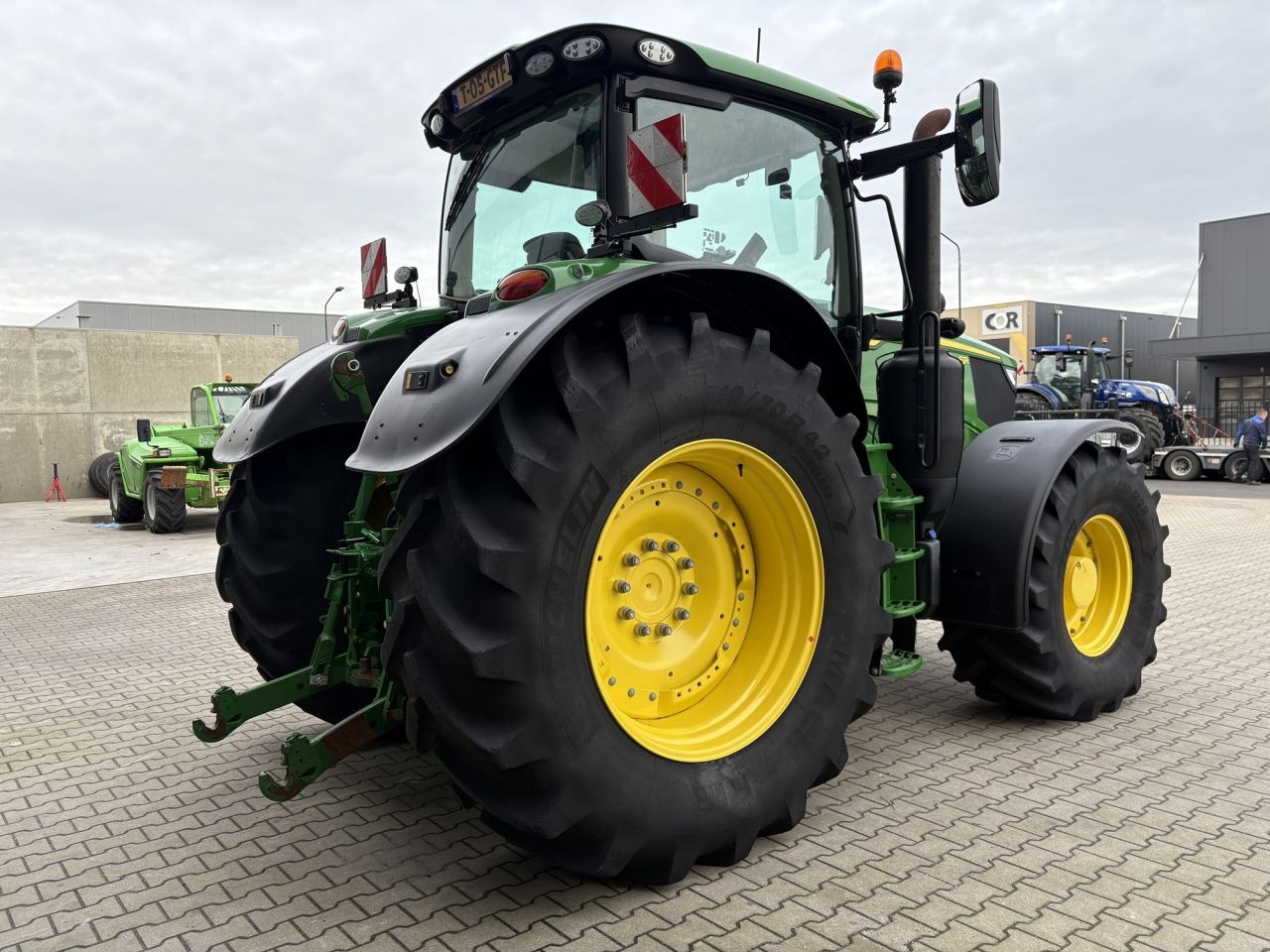John Deere 6R215 Autopowr 50 km Command-Pro