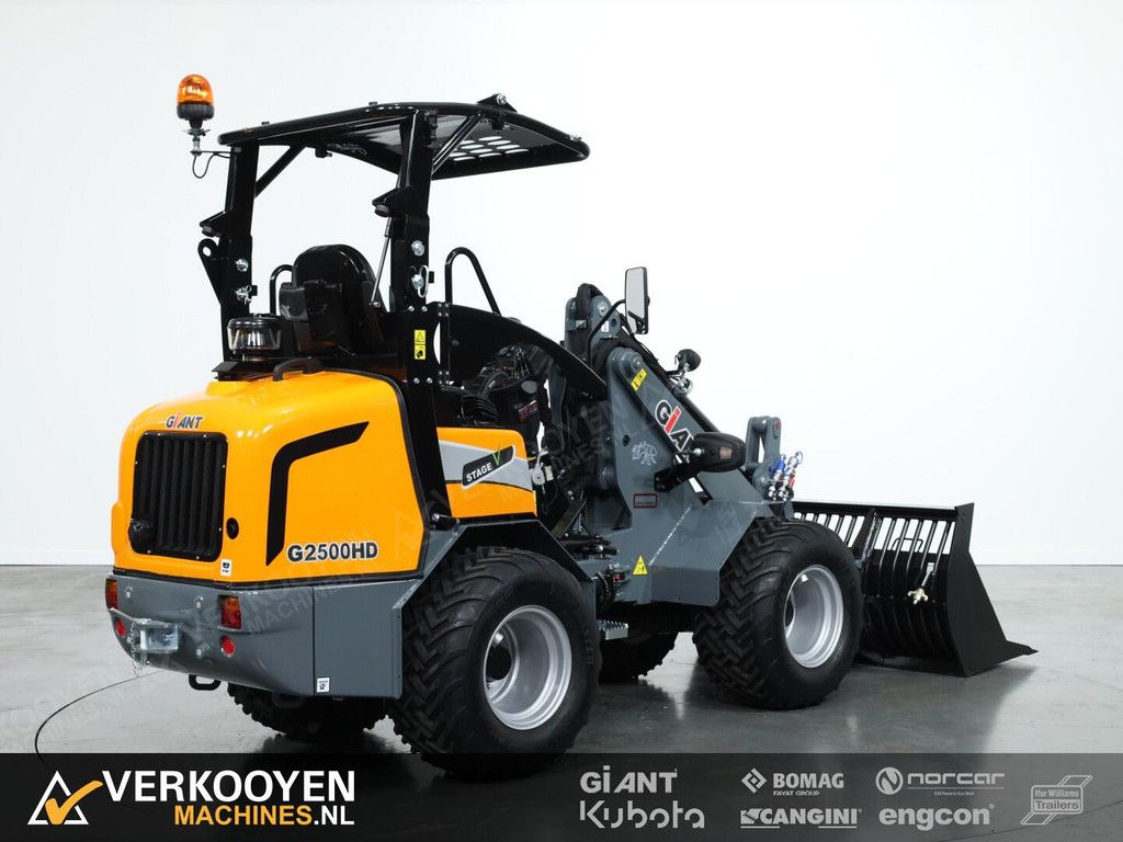 2026 Giant G2500 HD VK10429