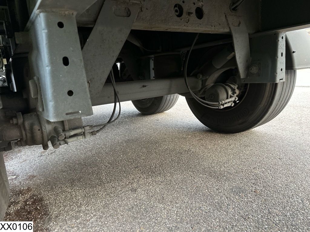 Fruehauf gesloten bak Dhollandia