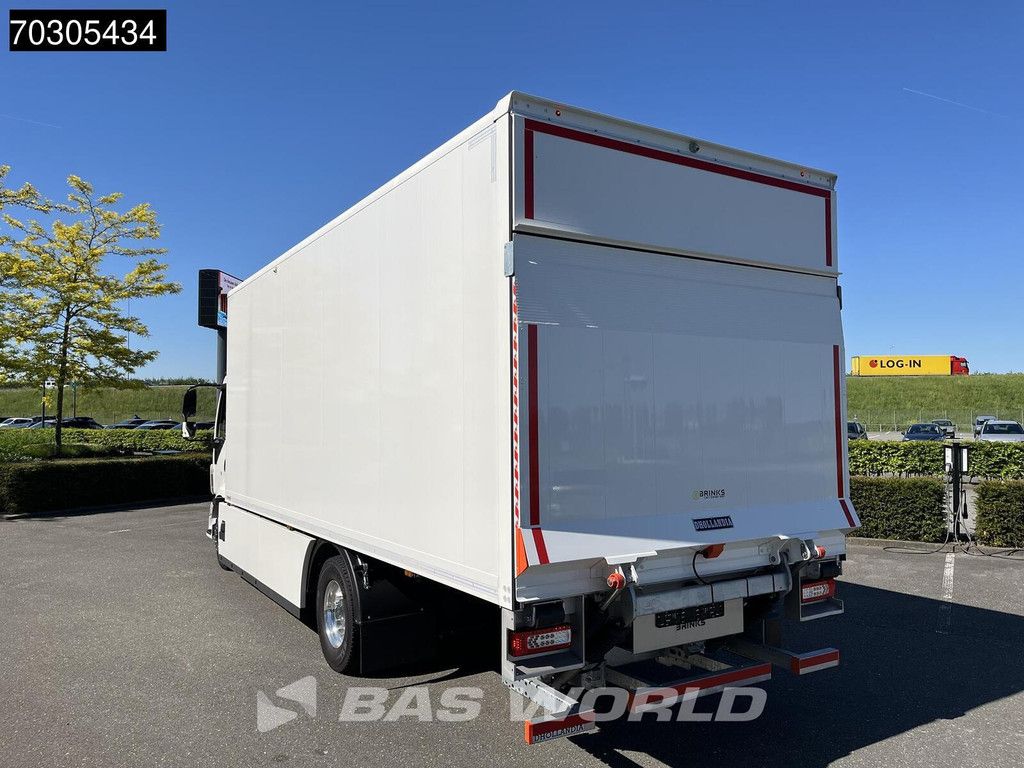 Volvo FL Electric 4X2 NEW Electric 375KWh AC / DC 2000kg Tailgate Full Air suspension