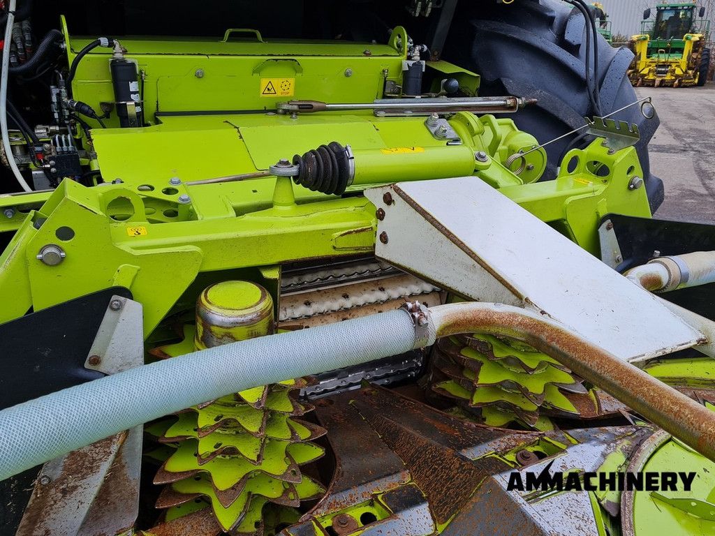 Claas Orbis 450 rotary corn header