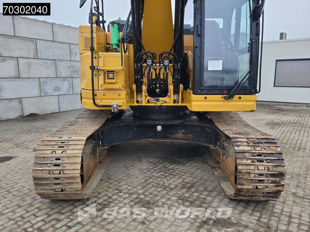 Caterpillar 335 FL CR OilQuick - 3 Buckets