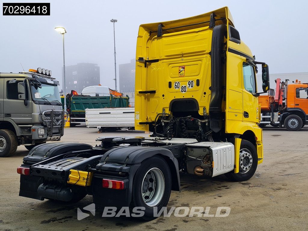 Mercedes Actros 1843 4X2 StreamSpace