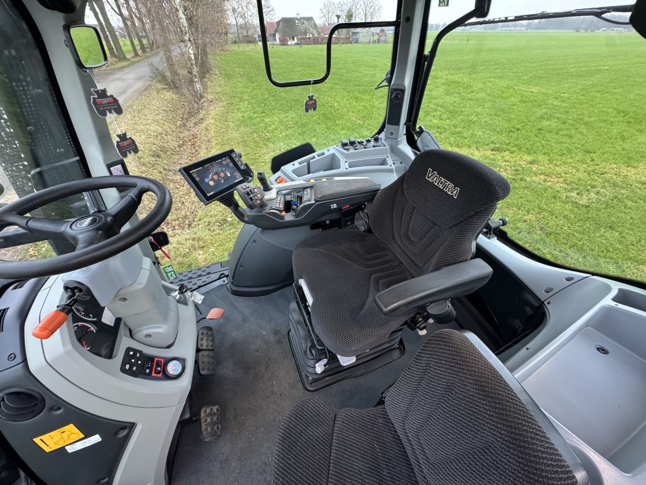 Valtra T174 Direct Smart touch Zeer netjes & compleet uitgevoerd