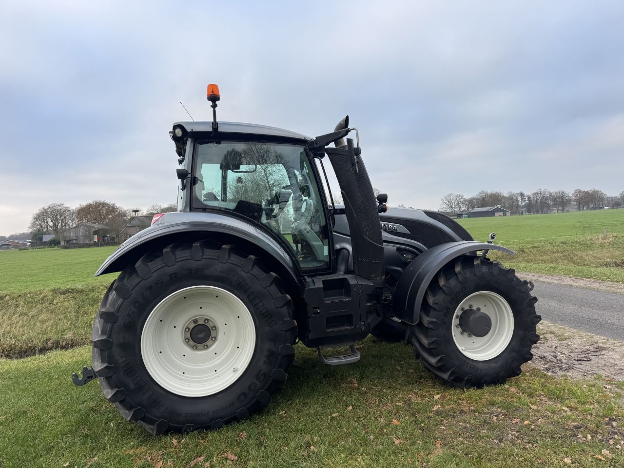 Valtra T174 Direct Smart touch Zeer netjes & compleet uitgevoerd