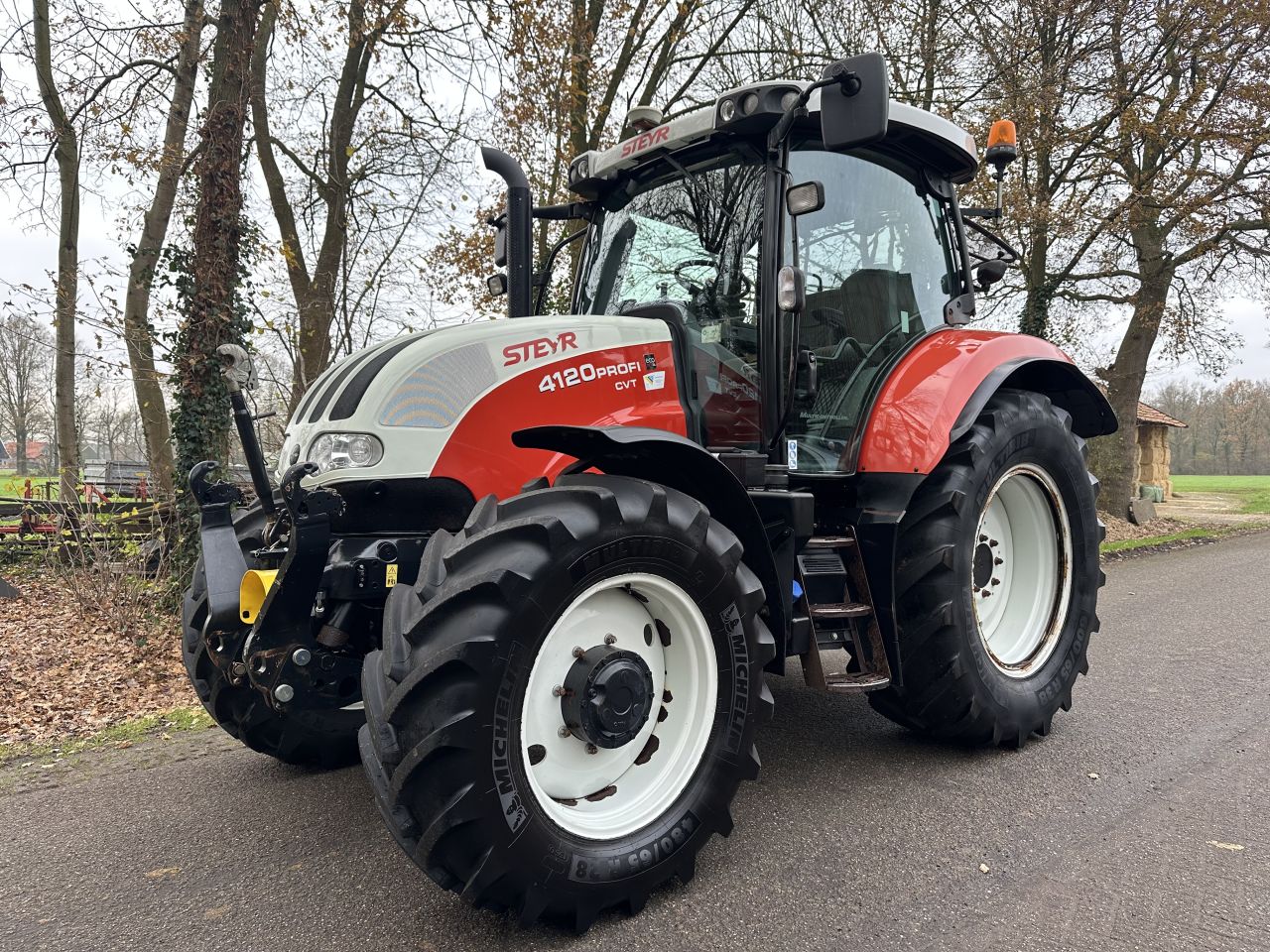 Steyr 4120 Profi CVT Multicontroller
