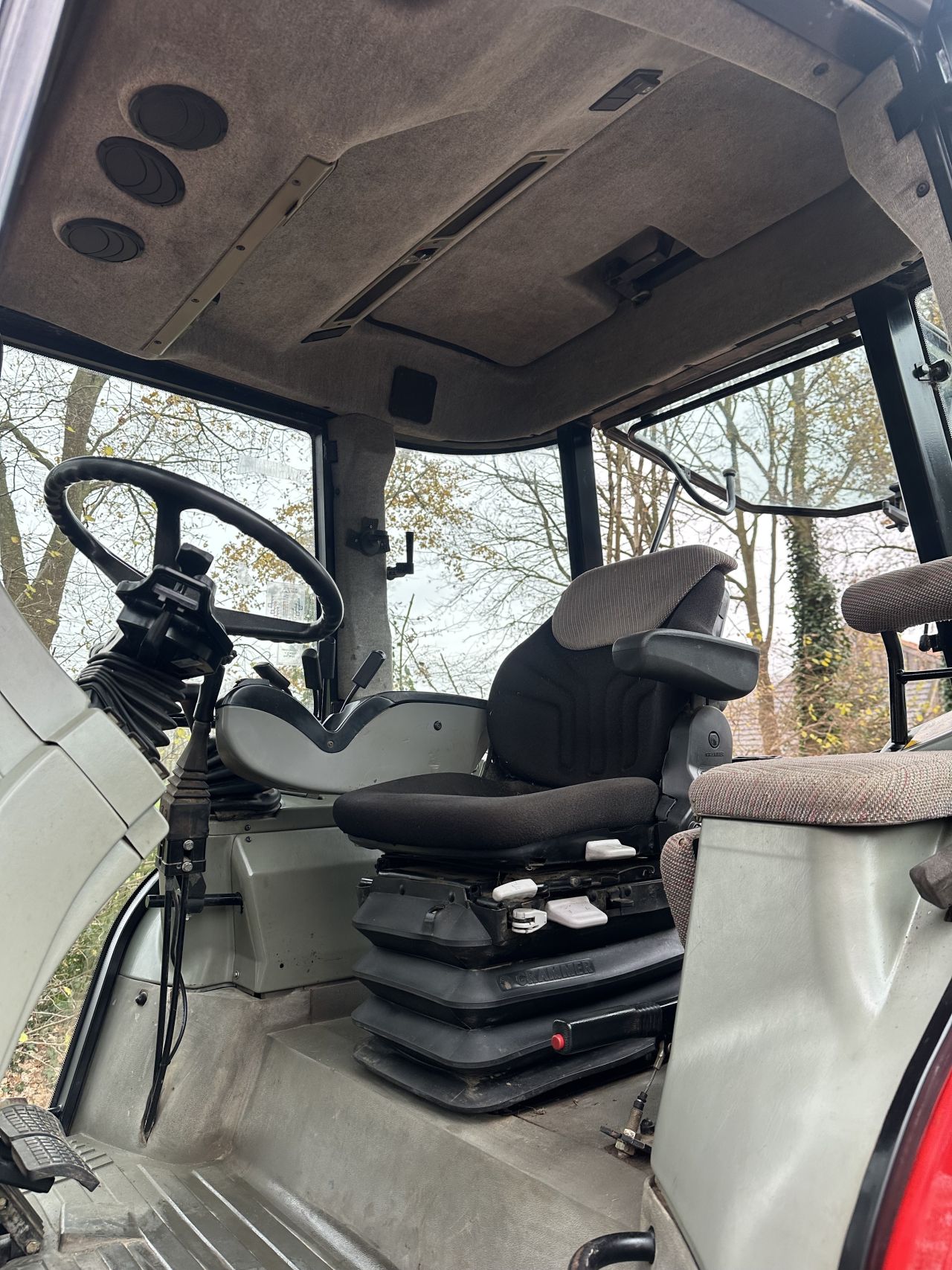 Massey Ferguson 6255