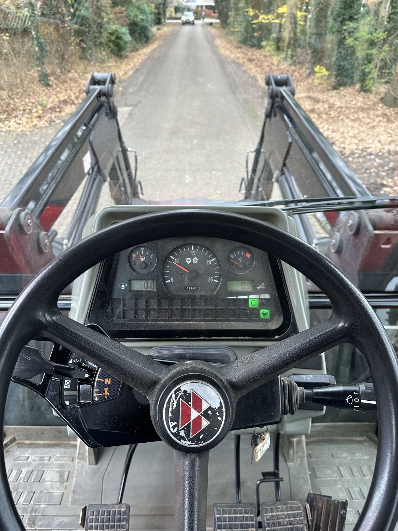 Massey Ferguson 6255