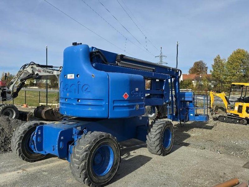 Genie Z60/34 Gelenkarbeitsbühne