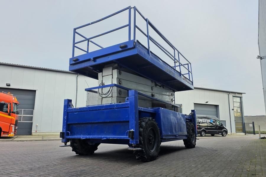 Liftlux SL210-25D4WDS/P Diesel, Hydraulic Deck Extension,