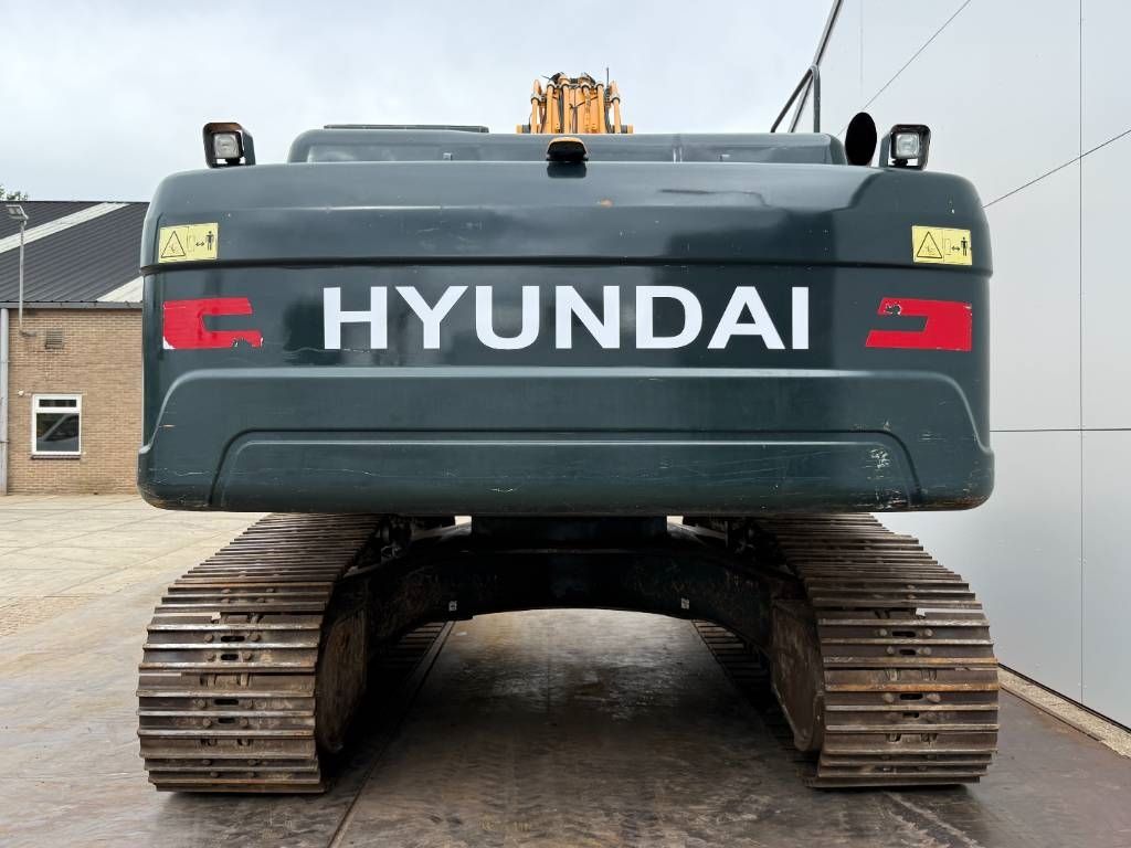 Hyundai HX380LC Rock Quard / Hammer Lines / 360° Camera