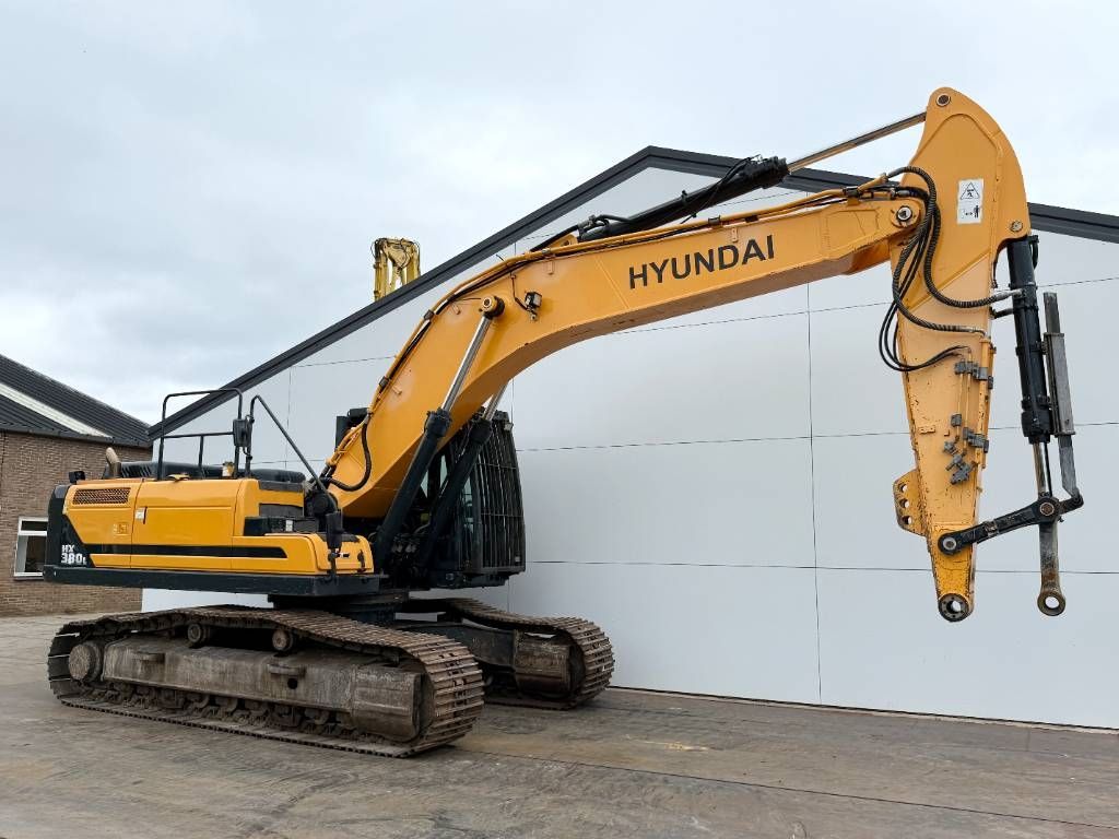 Hyundai HX380LC Rock Quard / Hammer Lines / 360° Camera