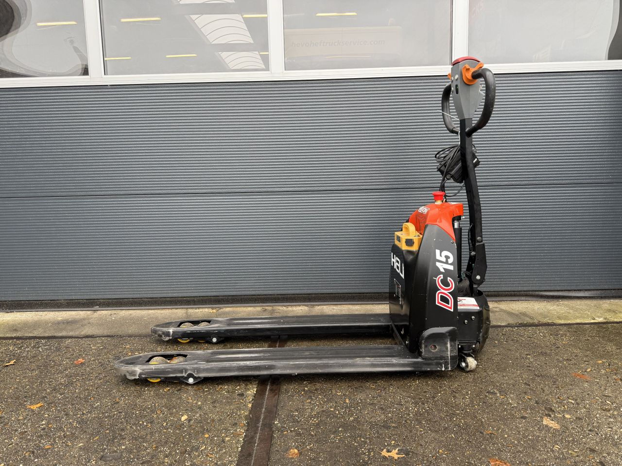 Gebruikte elektrische palletwagen 1500 kg Heli