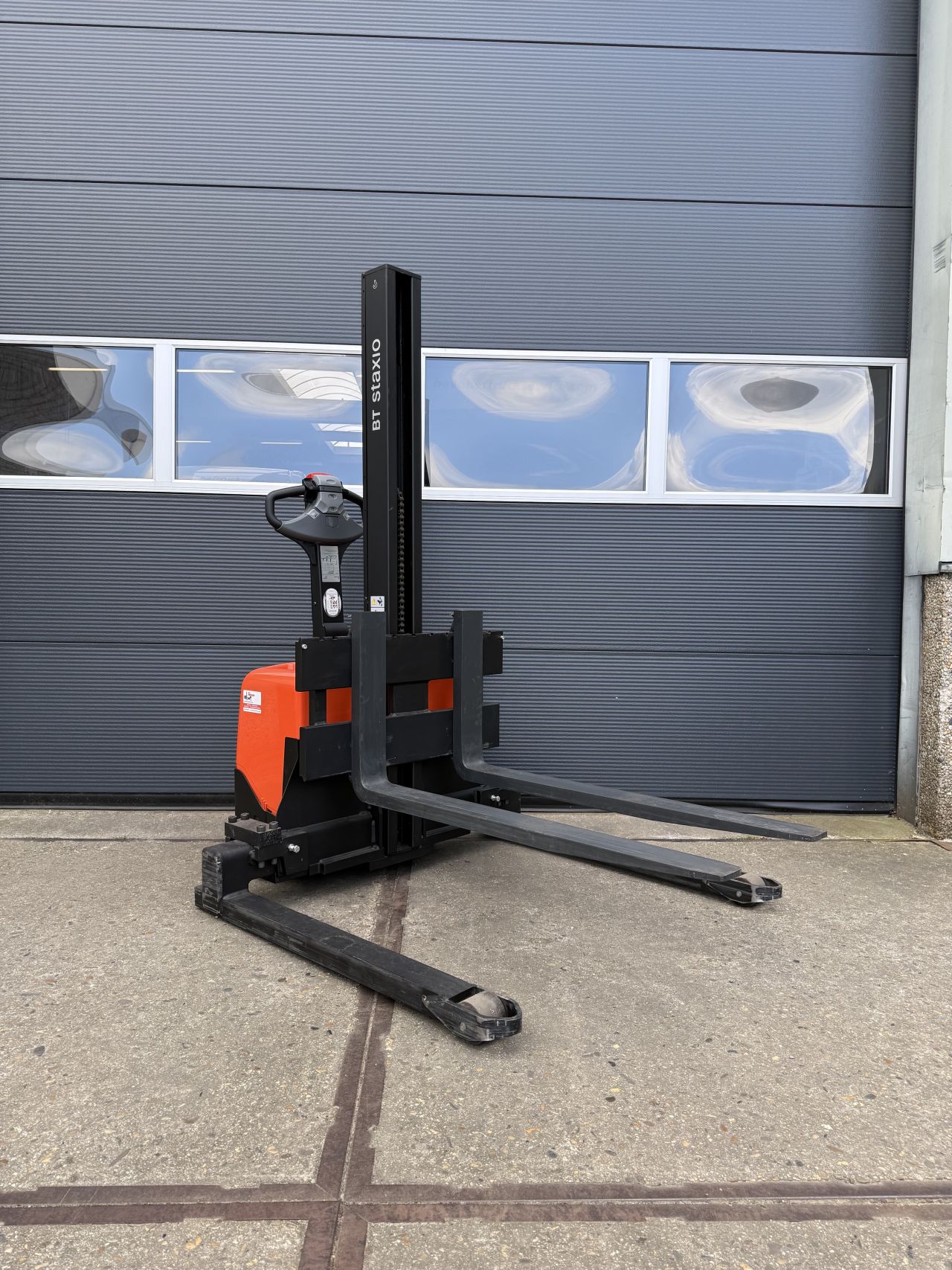 BT elektrische stapelaar HWE100S bouwjaar 2016, 117 uur