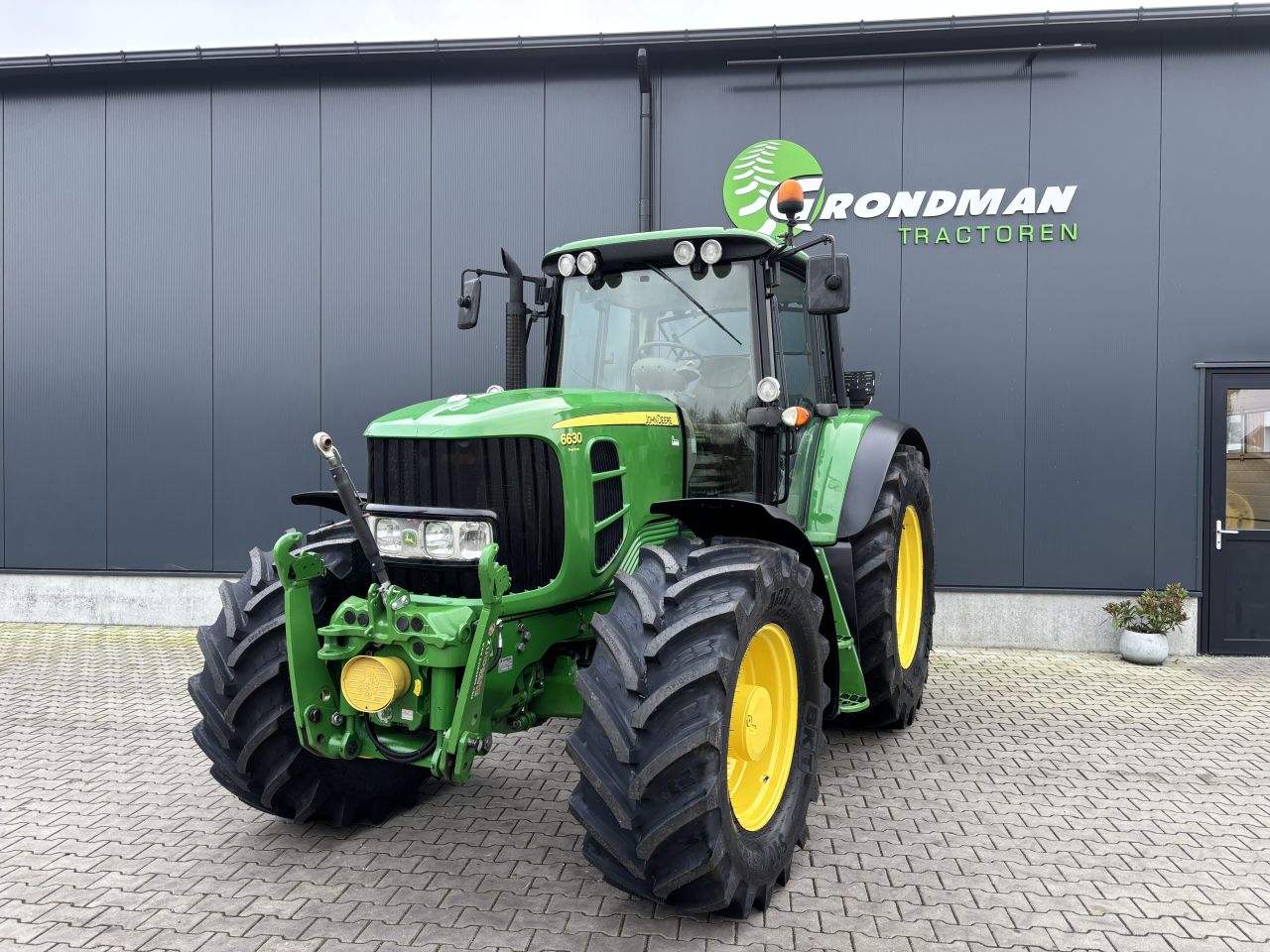 John Deere 6630 Premium AQ