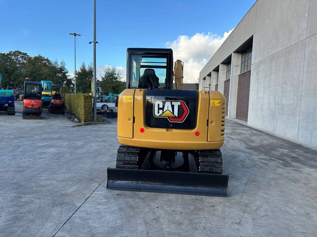 Midi excavator Caterpillar 305.5E2 Diesel 2015