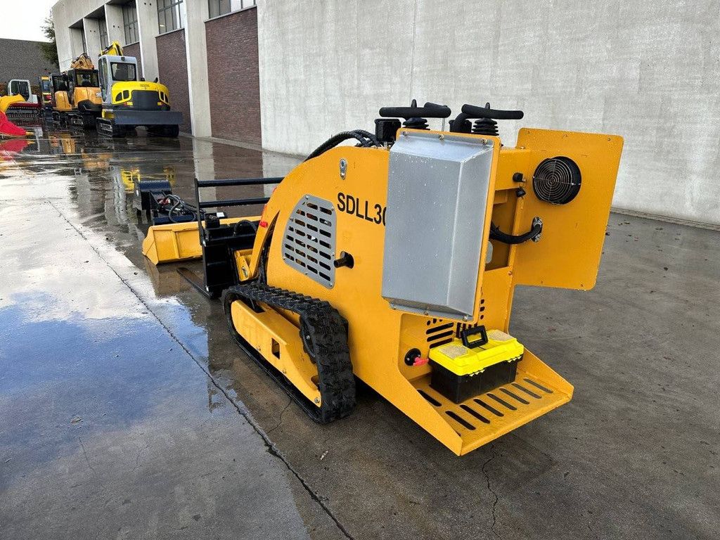 Tracked skid steer loader SD Lanch SDLL30 Petrol 2025 NEW