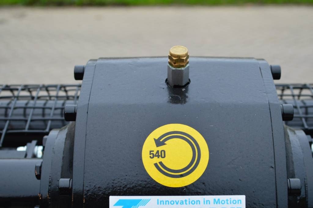 Farmax SRP 105 spitmachine