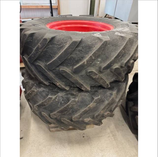 Michelin OmniBib 480/70R28 op Fendt velgen