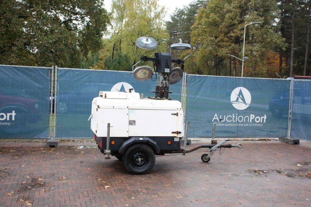 Light pole Towerlight VT1 Variant A Electric 2014