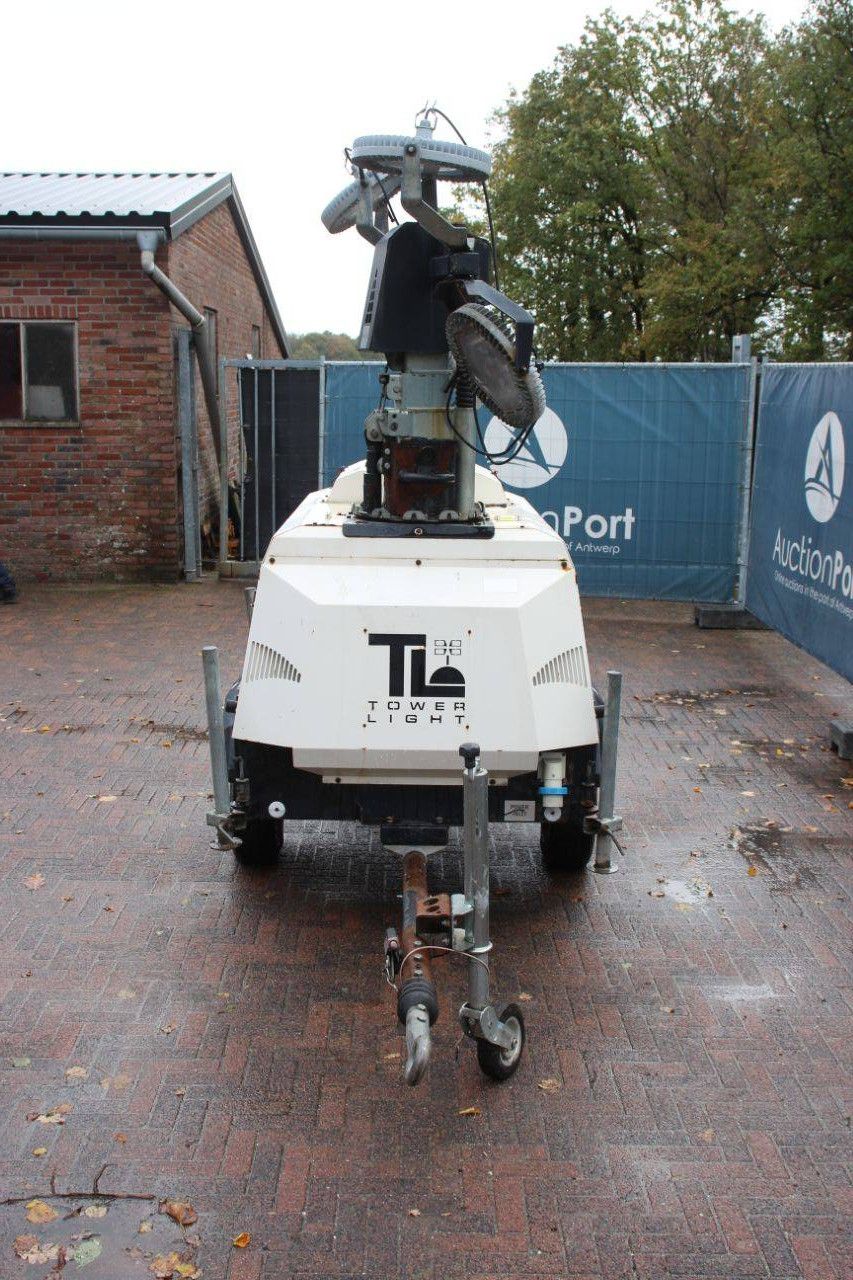 Light pole Towerlight VT1 Variant A Electric 2014