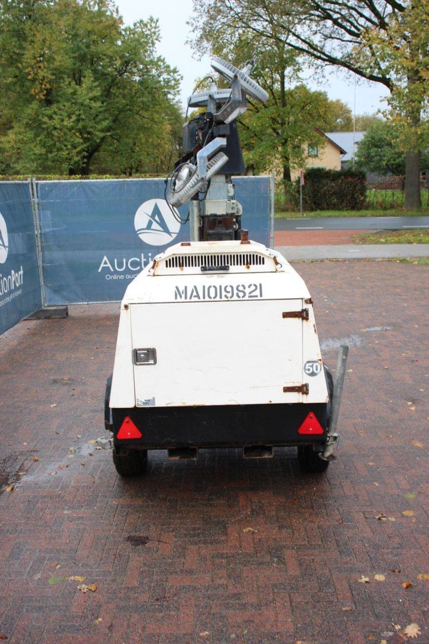 Light pole Towerlight VT1 Variant A Electric 2014