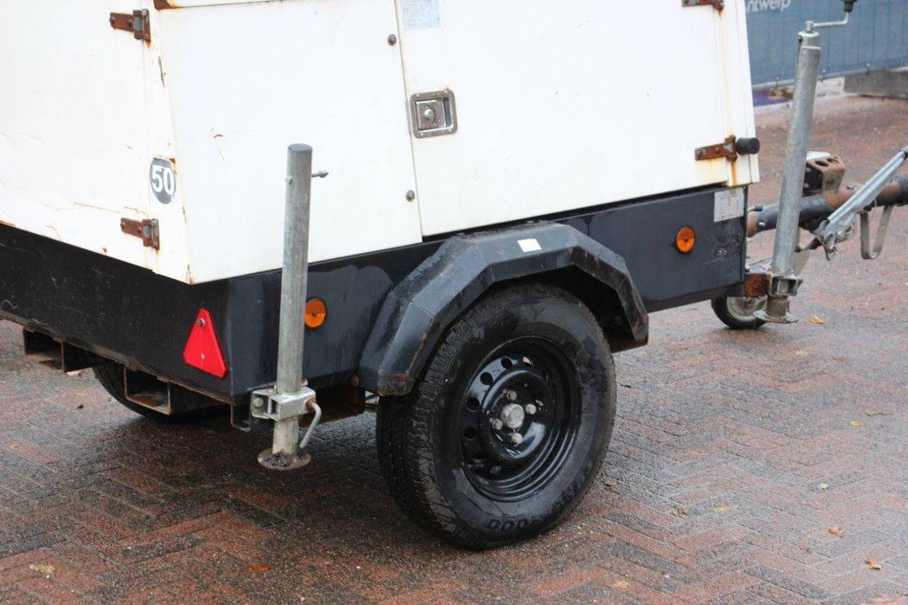 Light pole Towerlight VT1 Variant A Electric 2014