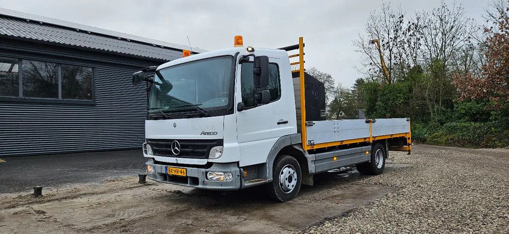 Mercedes-Benz Atego 816