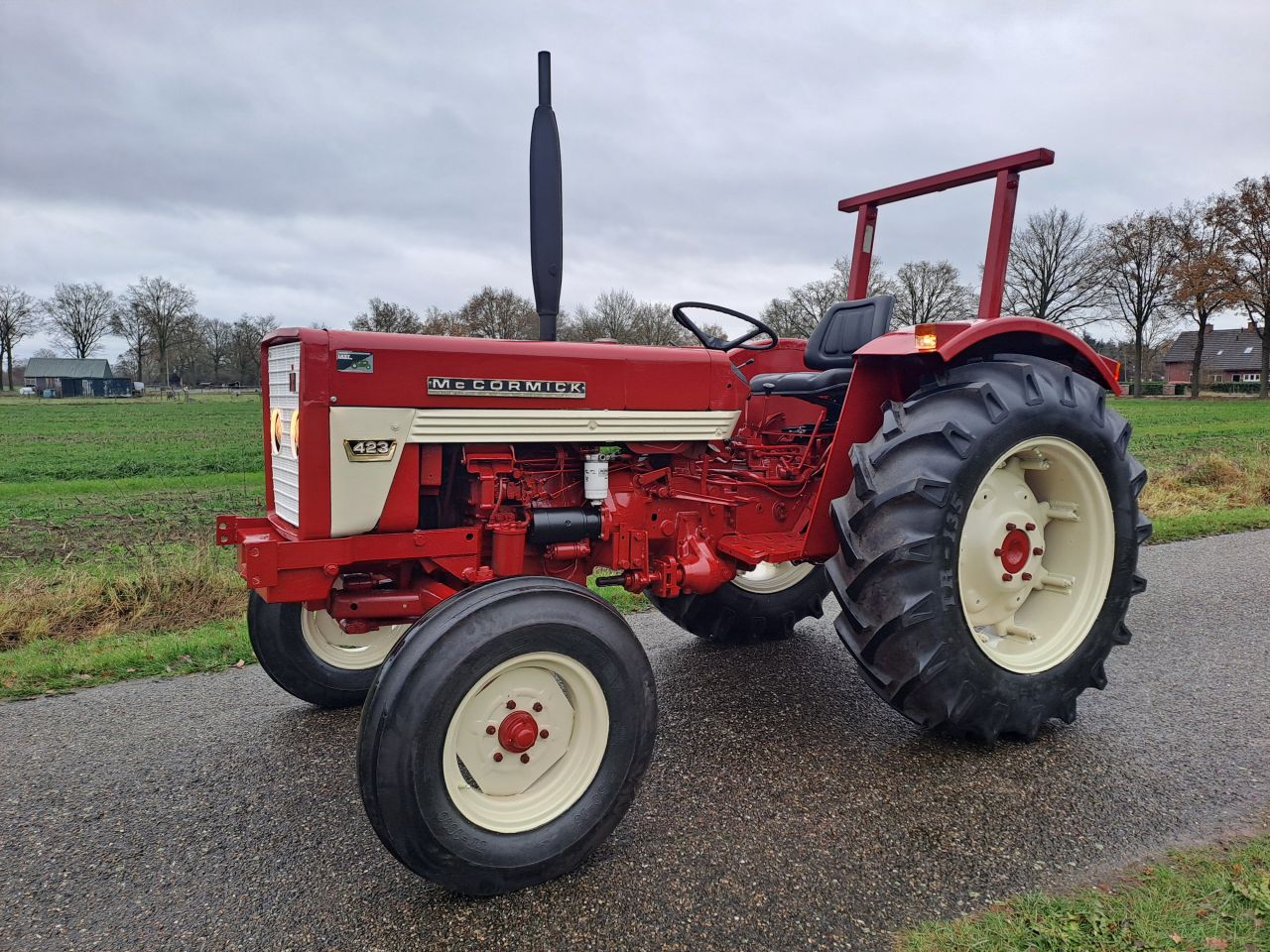 International 423 | NL kenteken | inruil & transport mogelijk