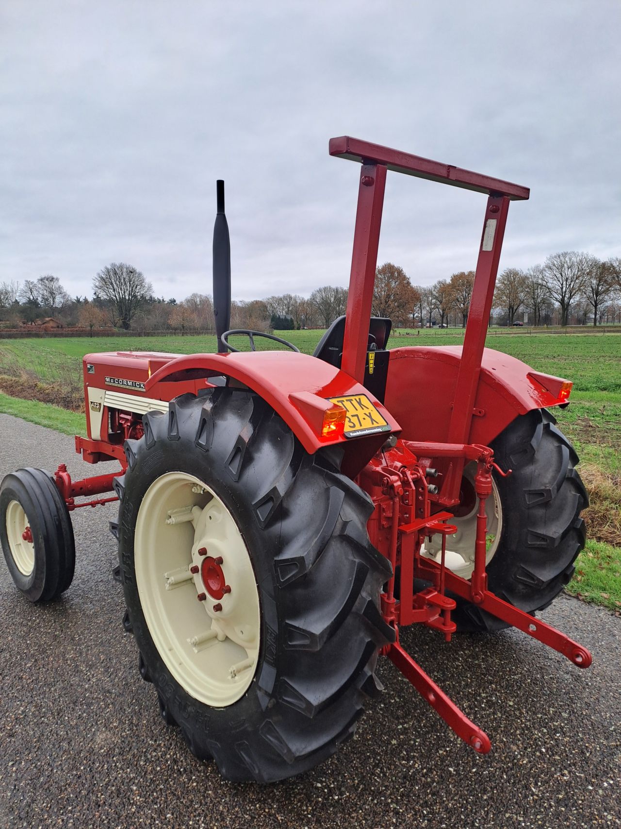 International 423 | NL kenteken | inruil & transport mogelijk