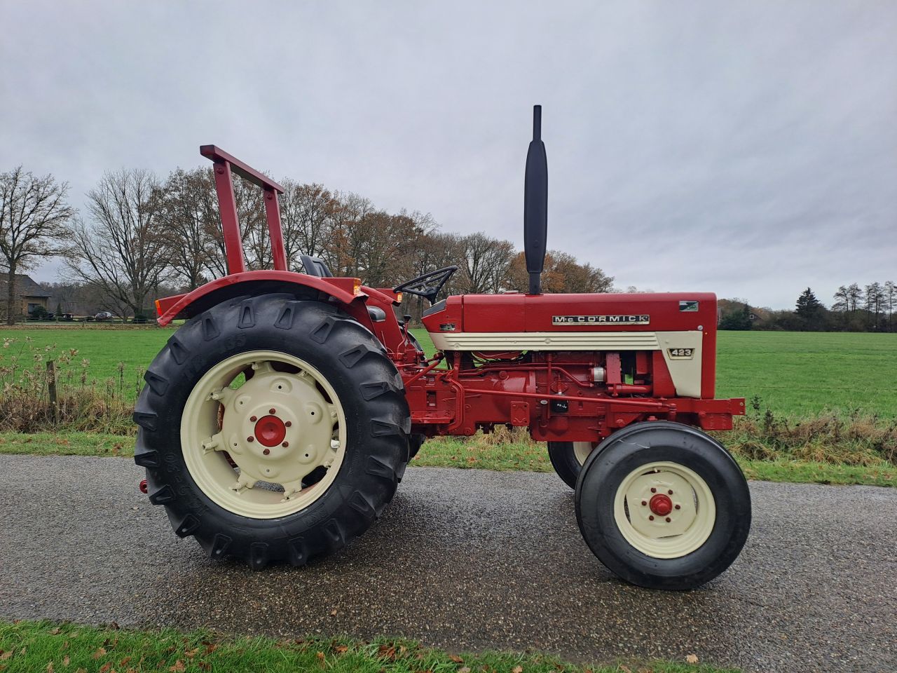 International 423 | NL kenteken | inruil & transport mogelijk