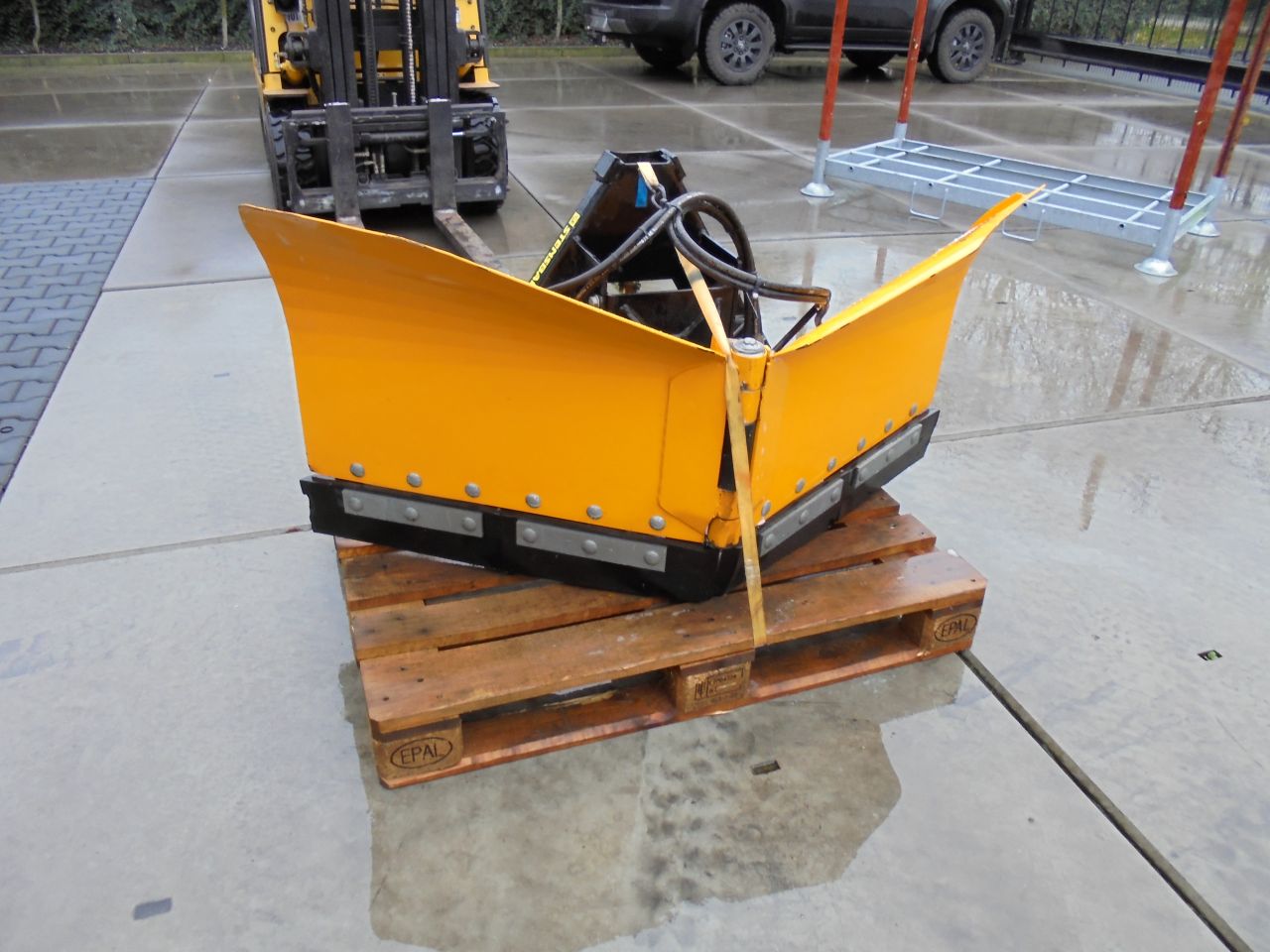 Stensballe sneeuwploeg/sneeuwborstel