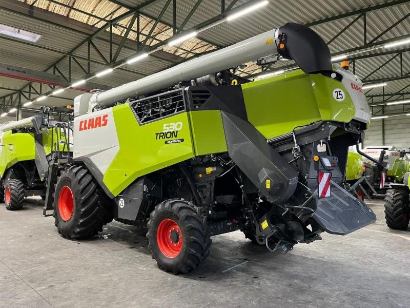 Claas TRION 530 MONTANA