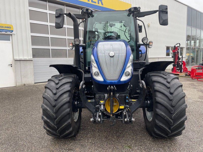 New Holland T5.110 Auto Command (Stage V)