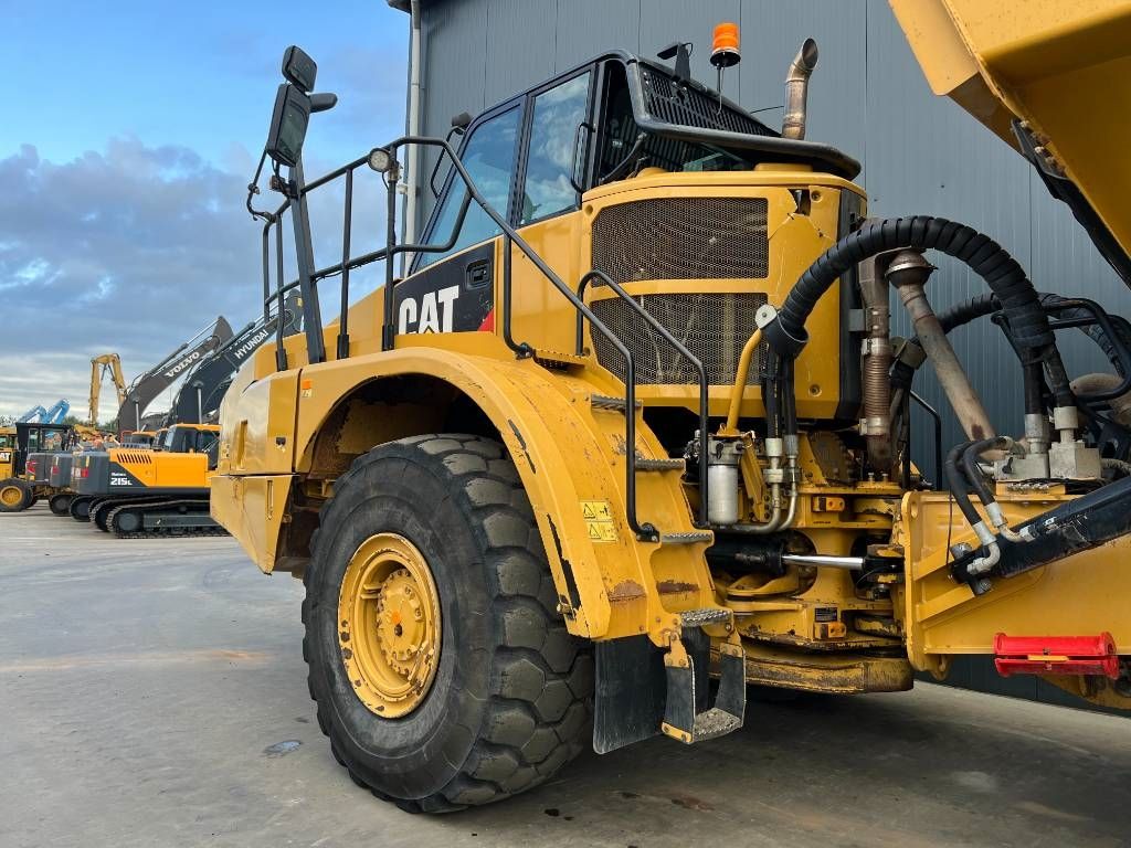 CAT 735C