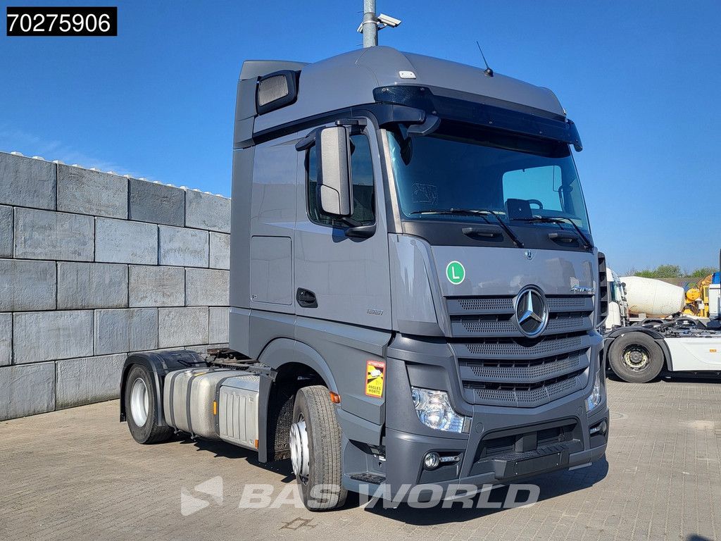 Mercedes Actros 1851 4X2 BigSpace 2xTanks Euro 6