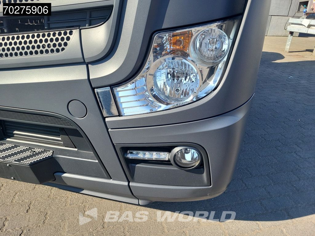 Mercedes Actros 1851 4X2 BigSpace 2xTanks Euro 6