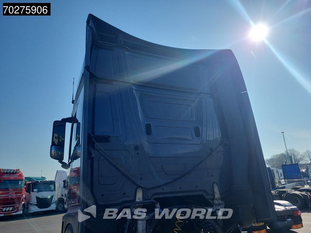 Mercedes Actros 1851 4X2 BigSpace 2xTanks Euro 6