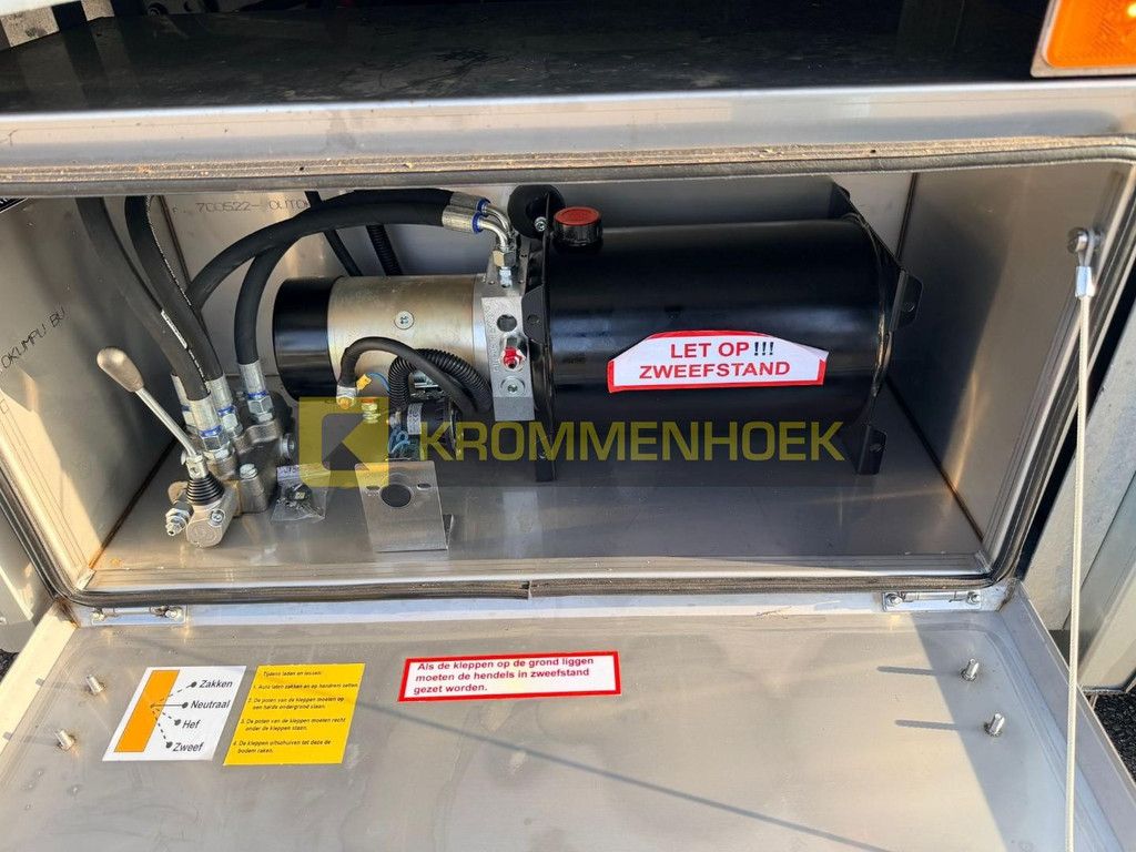 Renault D 14T Machine transporter NIEUW KH9737