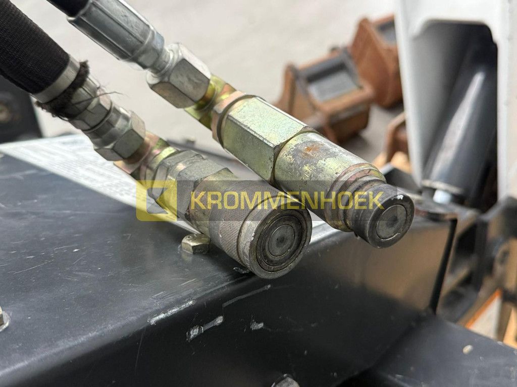 Bobcat 725 S Bagger KH9701