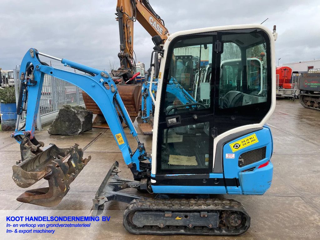 Kubota KX 016-4 (1260 uur) (top) 3 bakken!