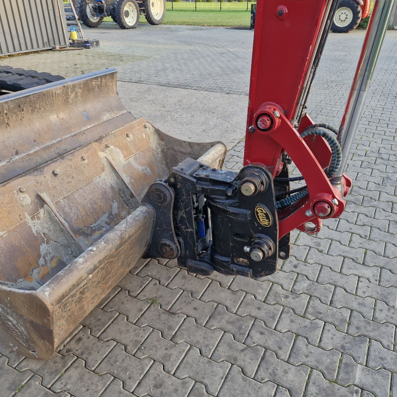 Yanmar sv 100 midi graafmachine