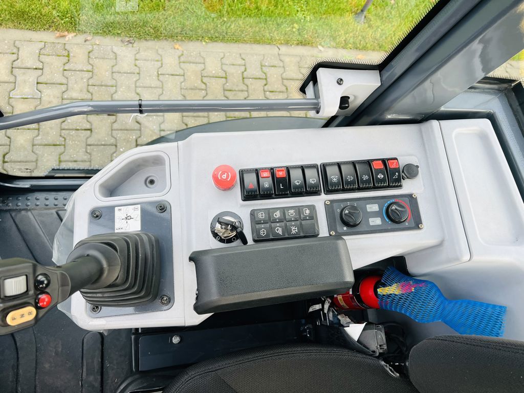 Eurotrac WL18 (Licentiebouw CAT 908)